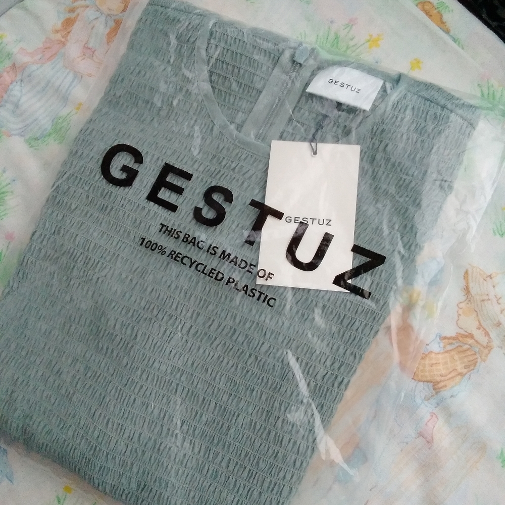 🌙NWT Gestuz MazziGZ Puff Sleeve Blouse - Picture 6 of 9